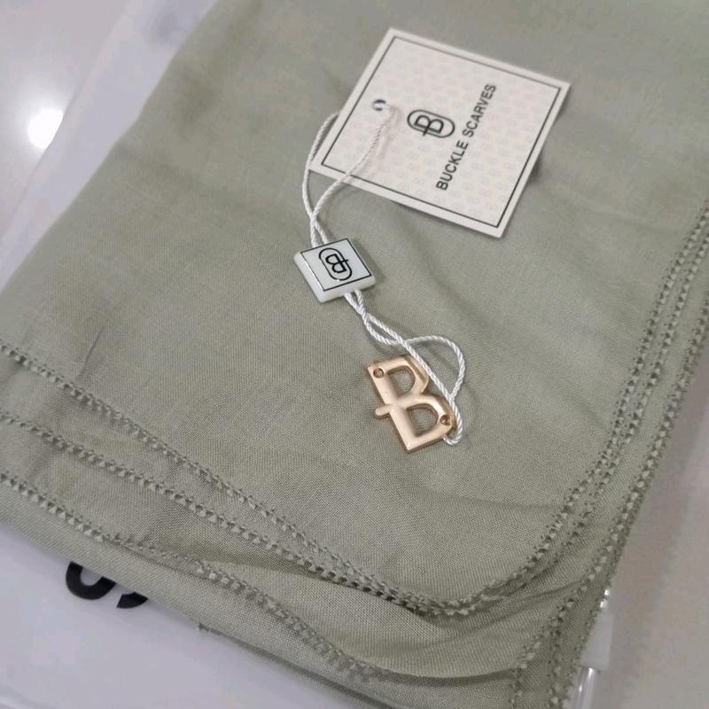 HIIAB BUCKLE SCARVES POLOS FREE POUCH Jilbab Segi Empat Metal Logo Muslim 6