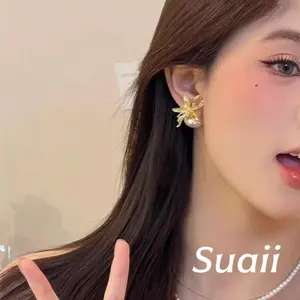 [Suaii] Anting mutiara bunga iris perhiasan telinga model bunga B103