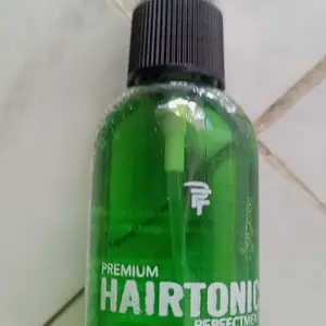 (BPOM)HAIR TONIC RAMBUT VITAMIN RAMBUT PENUMBUH DAN PELURUS RAMBUT PRIA WANITA HAIRTONIC Meluruskan Menumbuhkan rambut bebas ketombe