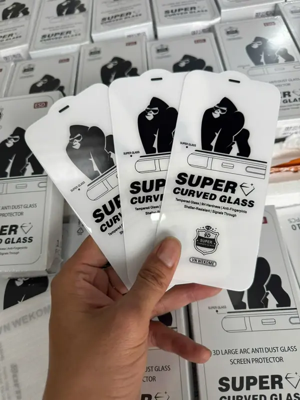 (KHÔNG VIỀN ĐEN) Combo 2 kính cường lực iphone không viền đen, Cường lực kinhkong siêu trong suốt phủ nano chống nước chống xước màn hình, Cường lực iphone chống bám vân tay thiết kế chống bụi màng loa, Tặng ốp chống sốc và mèo thần tài-cuongluc kinhkong 8