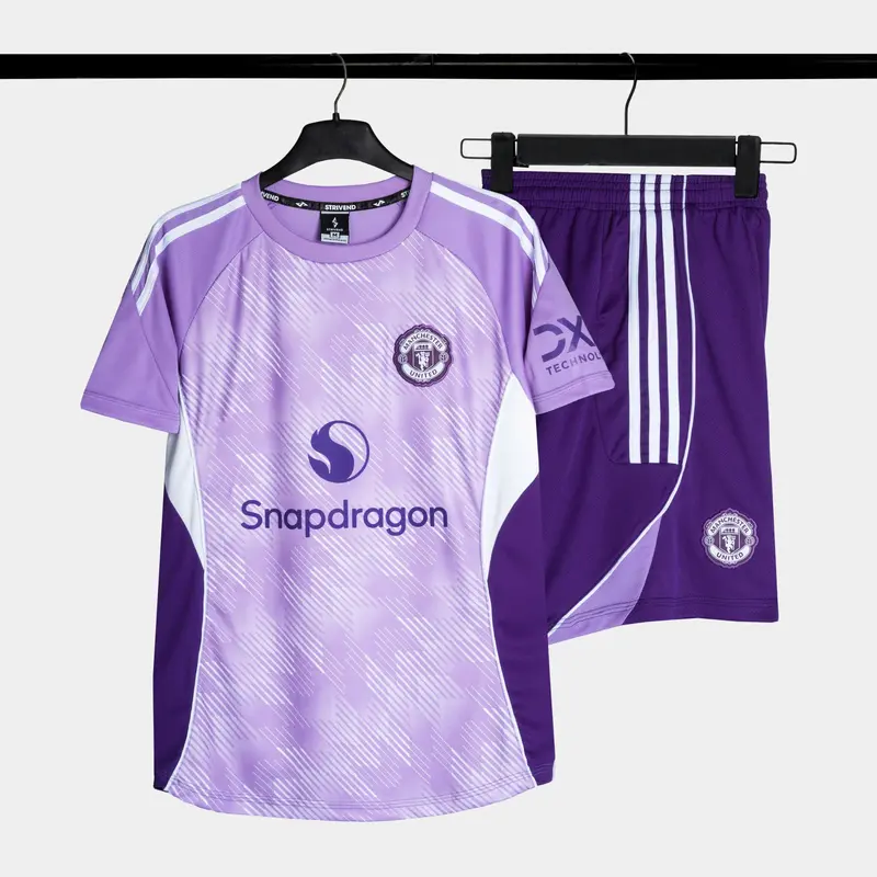Bộ Quần Áo Bóng Đá Man United Đỏ SS25- Chính Hãng Strivend - Sport - Trang Phục Nam - Đá Banh - Chạy Bộ - Tập Gym - Top 7