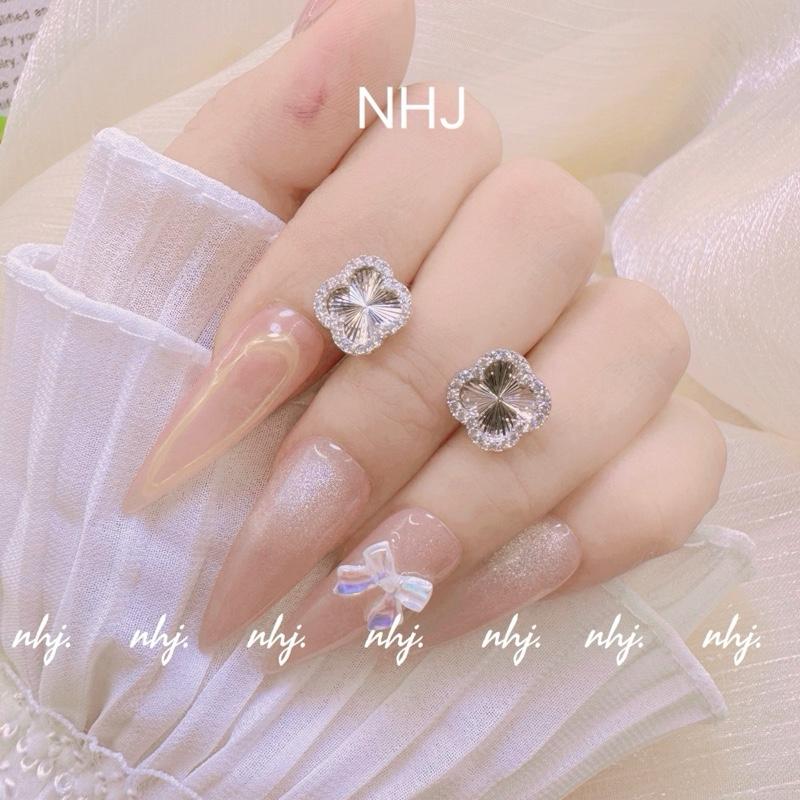 Bông tai nữ cỏ 4 lá chốt đẩy .Bạc ý xi bạch kim