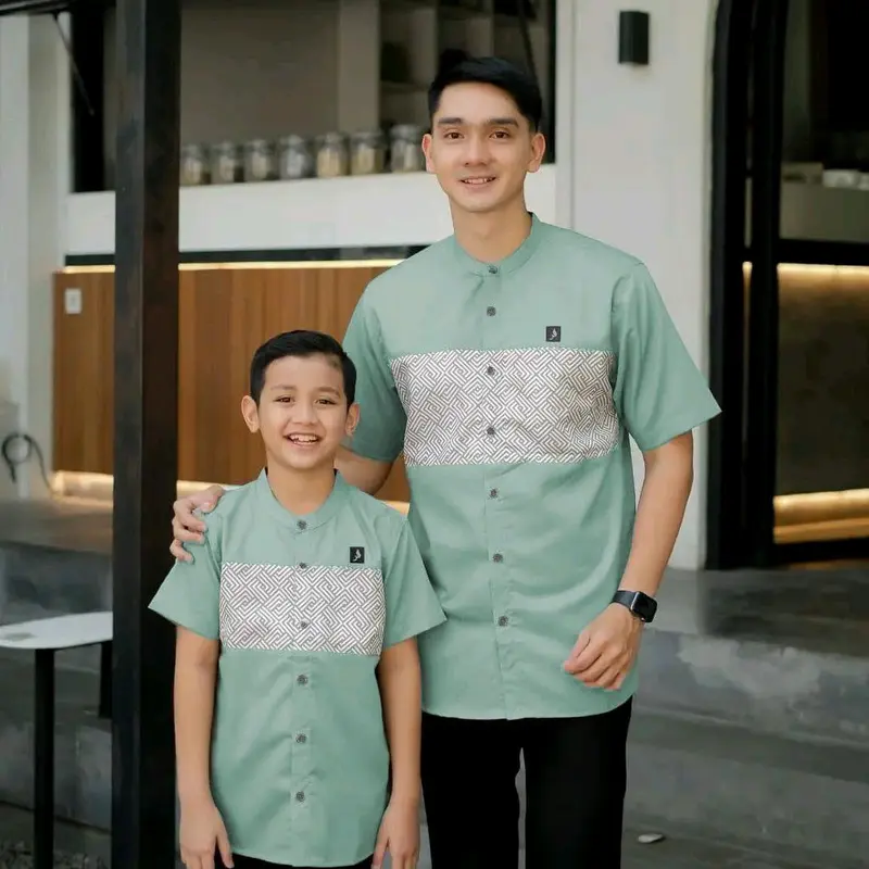 PREMIUM || KOKO DEWASA DAN ANAK COUPLE MODEL BARU baju couple ayah dan anak motif batik kombinasi warna hitam Putih Navy Cokelat Hitam Polos Katun Setrip Keluarga Muslim Pasangan Panjang Ibu 1