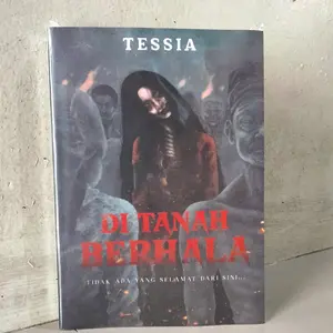 Buku Novel Horor Di Tanah Berhala karya Tessia