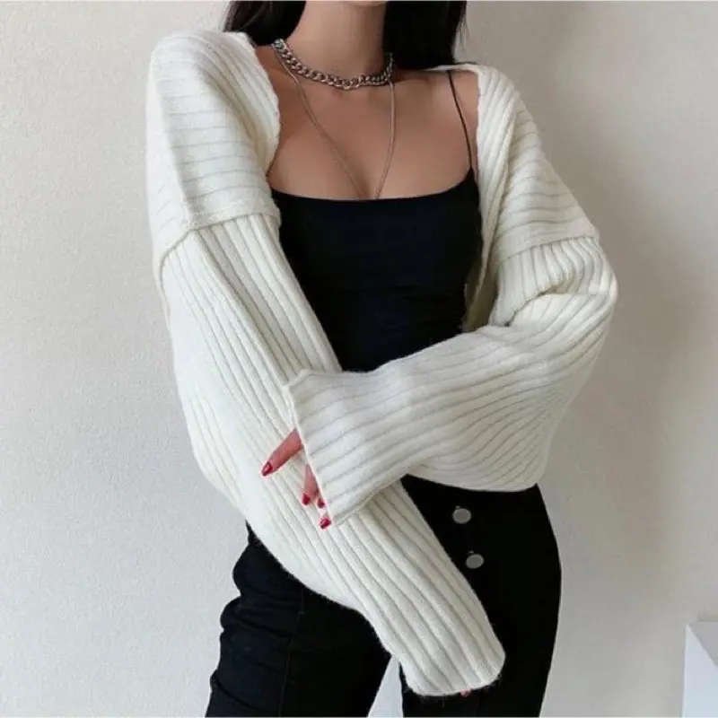 Baju Rajut Liam Lengan Panjang bolero cardigan Crop Simple Wanita 3