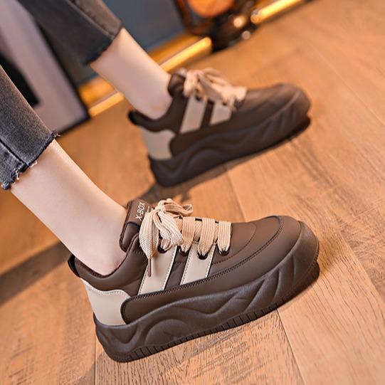 Giày Thể Thao Nữ Đế Cao Su Non Êm Chân Mẫu Hot 2025