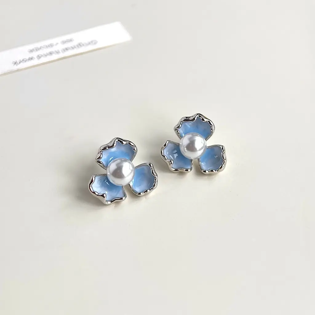 EMLYS.studio - SIBEL EARING - Anting Bunga Mutiara Elegant Mewah