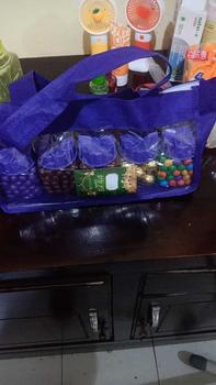 Product Review of Hampers Mawar Ungu Ovina Sugar Candy Rose murah dan unik  ( AFL) Botol Paket Coklat Permen Toples Gummy Snacks Food Makanan Choco Red Chocolate Cemilan from P**i 0