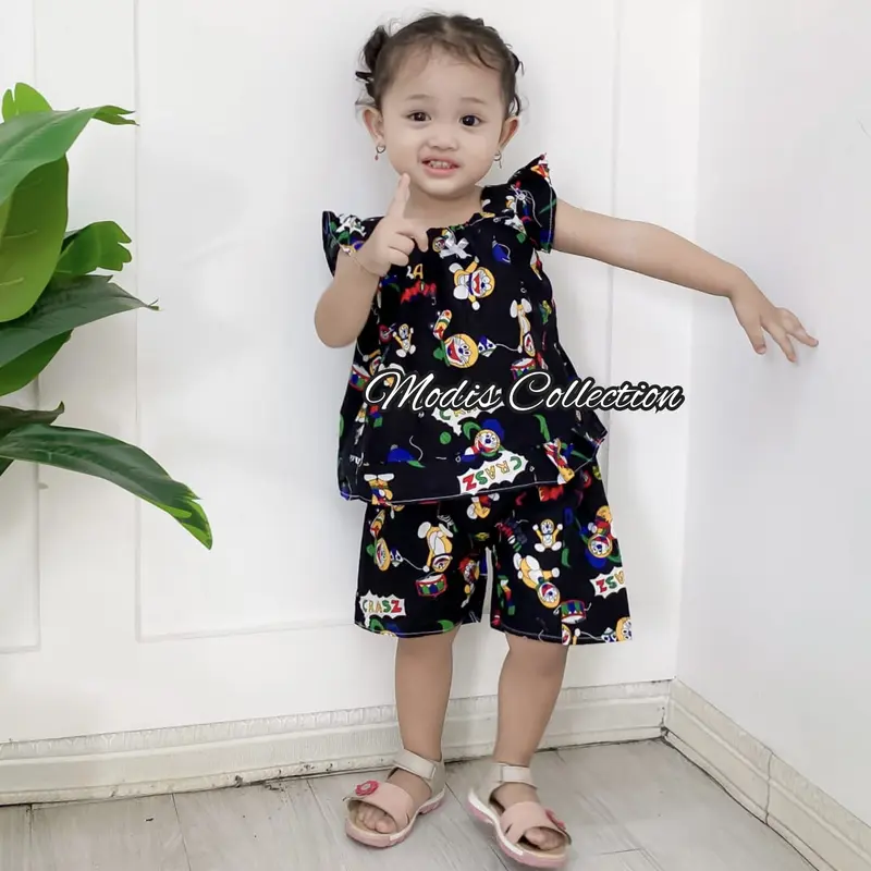2 pcs Setelan Anak Viscose Premium Cewek Perempuan Usia 6 Bulan sampai 4 Tahun Atasan Lengan Pendek Kerah Leher U Neck Pita Dada Depan Bawahan Celana Lingkar Pinggang Karet Melingkar Panjang dibawah Lutut Bahan Tebal Nyaman Motif Kekinian Lucu Warna Warni 3