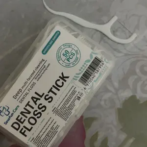 DENTAL CARE FLOSS STICK ISI 50PCS / BENANG BUSUR TUSUK GIGI SINOFUN CARE / PEMBERSIH GIGI TUSUK GIGI