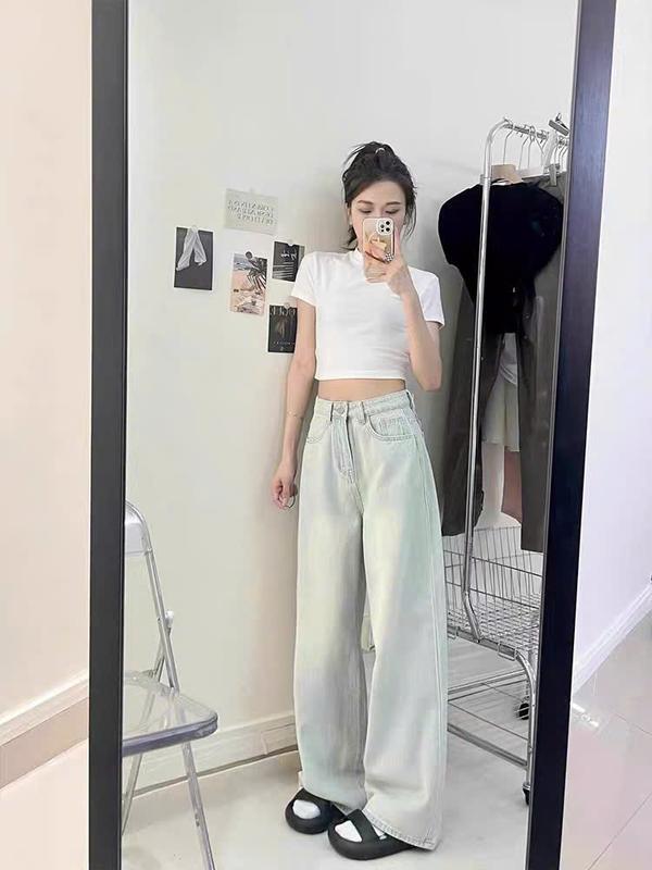 Quần jeans nữ suông lưng cao dáng basic màu xanh ánh bạc phom dáng chuẩn