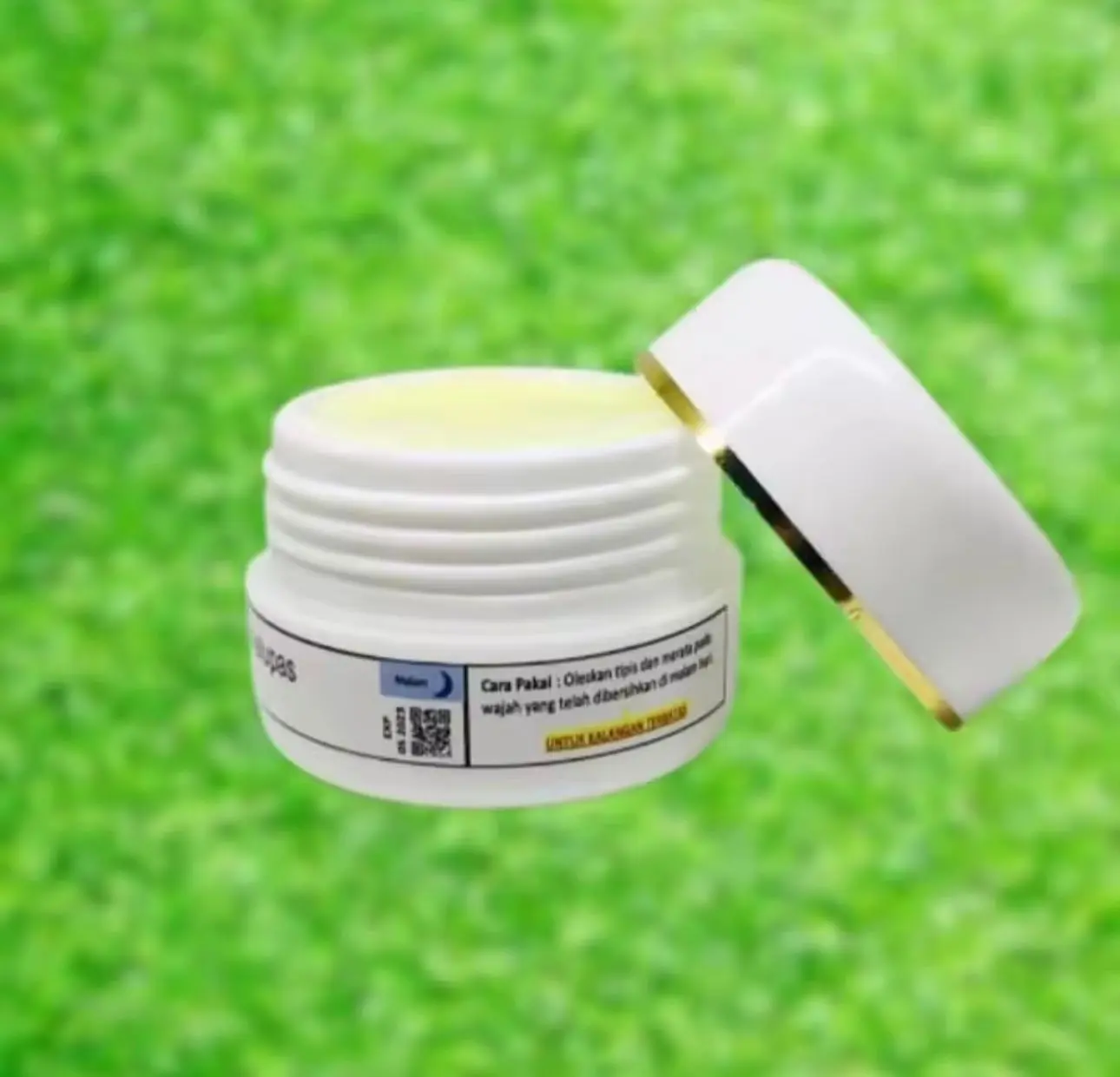 cream malam kelupas / cream flek tebal / membersihkan flek di wajah/ melembabkan mencerahkan wajah / cream flek