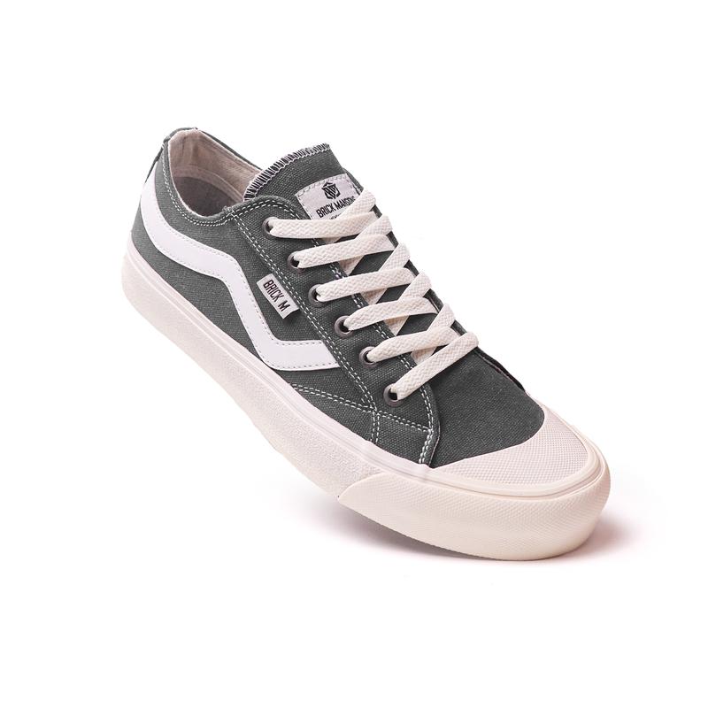 Brick Mansions - Matrix Grey White Sepatu Sneakers Casual Pria Wanita Shoes Snekers Black 4