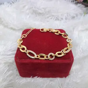 Gelang Tangan Titanium Motif Rantai Perhiasan Fashion Wanita Terbaru Elegan