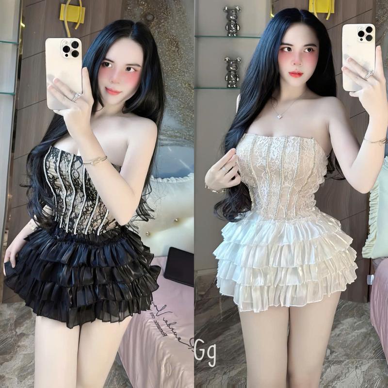Set dồ nữ áo ren hoa thiết kế cúp ngực mix chân váy voan tơ ngắn dạng tầng xinh xắn sang chảnh dành cho nàng di chơi di tiệc.