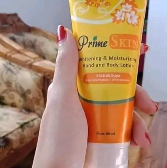 1 BOTOL PRIME SKIN LOTION MENCERAHKAN KULIT Pencerah Memutihkan Hand Tubuh Kaki