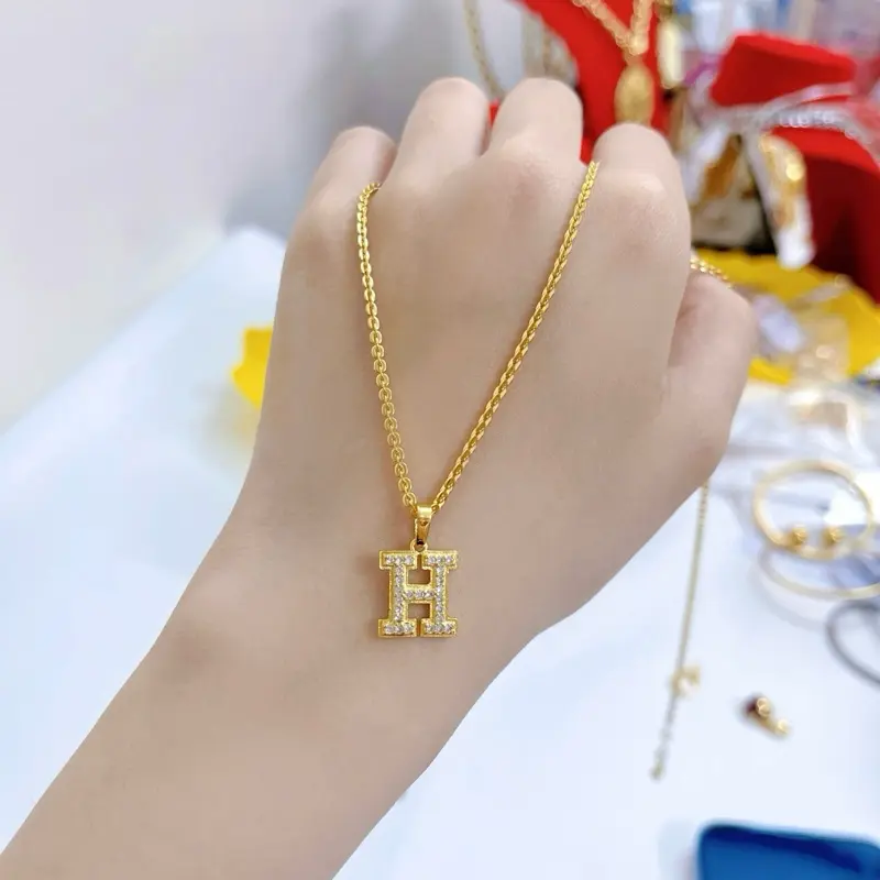 dây mì chữ H  làm bằng chất  liệu titan cao cấp bền màu