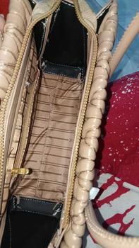 Product Review of MOCO Fashion Tas Selempang Wanita Hand Bag Tekstur Timbul Zigzag 2819 from O**a M**a 2