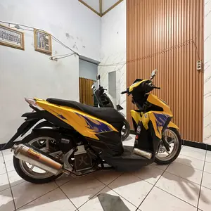 VRV24 Striping transparan Vario 125-150 Led Old New desain Stiker Striping Vario Click 125 2015-2018