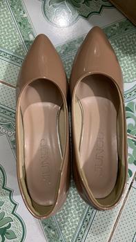 Product Review of Giày Cao Gót 3p Da Bóng Sai 35-42 Fom Chuẩn Đế Cao Su Chống Trơn - Shoes Jean from T**ý D** N**n 1