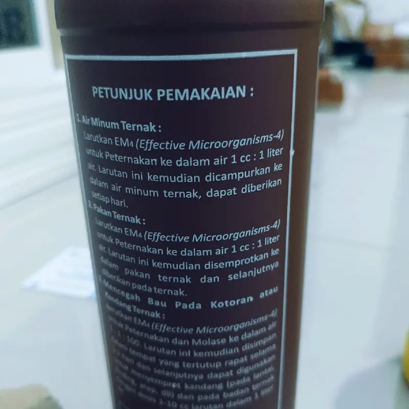EM4 PETERNAKAN Coklat untuk Kesehatan dan Daya Tahan Ternak Kambing Sapi 3
