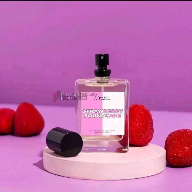 strawberry pound cake