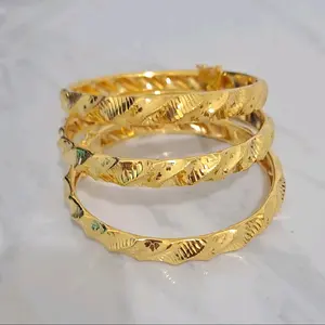 Gelang Gelombang mirip5gram