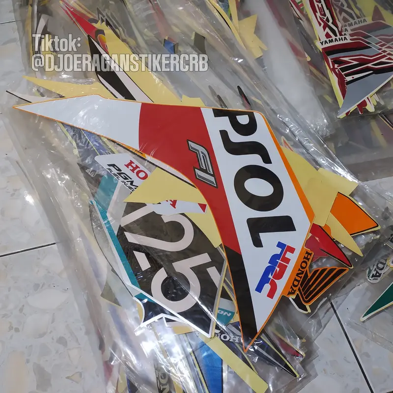 Striping Blade Repsol 125 2014 Stiker Motor Honda Blade Repsol 2014 Motorcycle 2