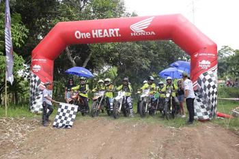 Product Review of [GLPL] SARUNG TANGAN/GLOVE MOTOCROSS, TRAIL, MX ENDURO, TRABAS, ADVENTURE, TOURING, SEPEDA, MTB MODEL FULLPRINT TERMURAH SE-DUNIAAAAA from ꧁**꧂ 3