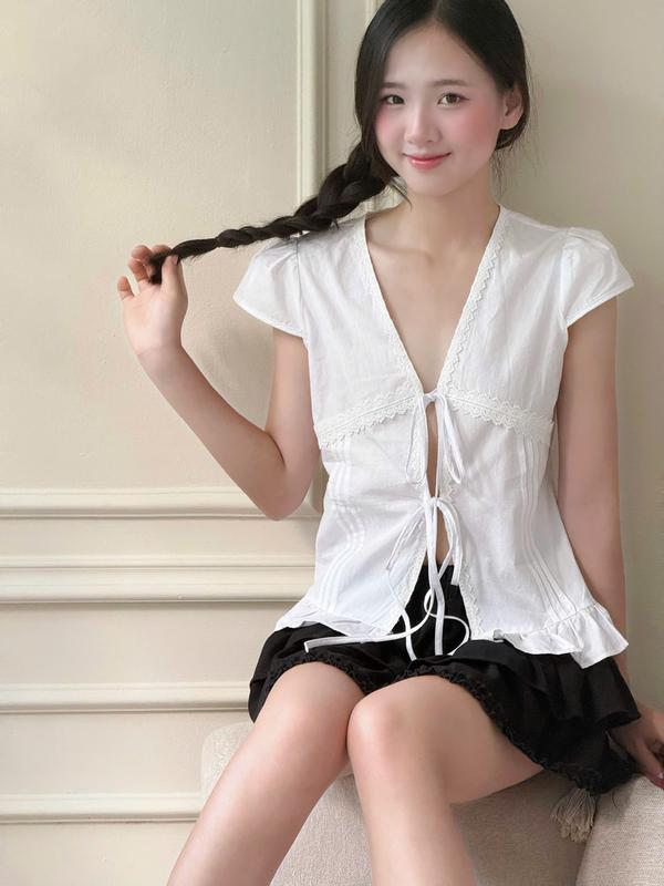 Áo kiểu xẻ dây buộc dáng vừa Miho House