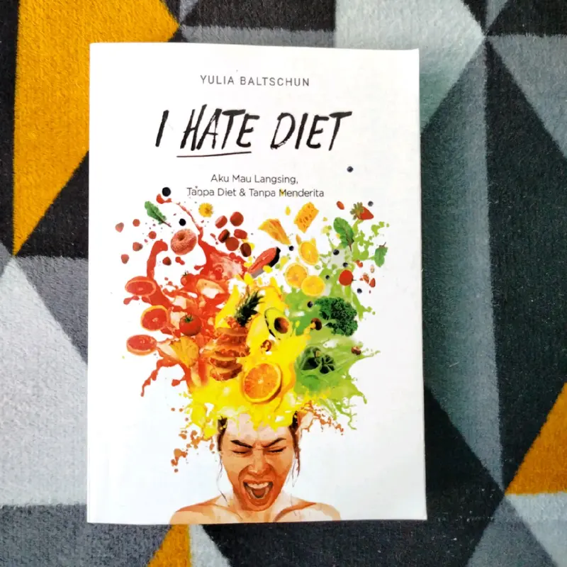 paket 3 buku best seller : DIET COOKBOOK,I HATE DIET, LA TAIAS 2