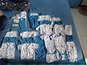Product Review of 39Pcs Paket Brojol Perlengkapan Lahiran Komplit Baju Celana Bedong Bayi Baru Lahir Usia 0-4 Bulan Baby Gift Set from ** 0