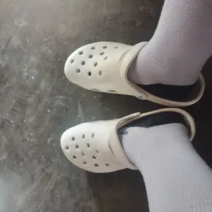 Derta Sendal Selop Wanita Sandal Fuji Wanita  Beige Cewek Casual Fashion Korea Baim Kekinian size 36-41 Karet