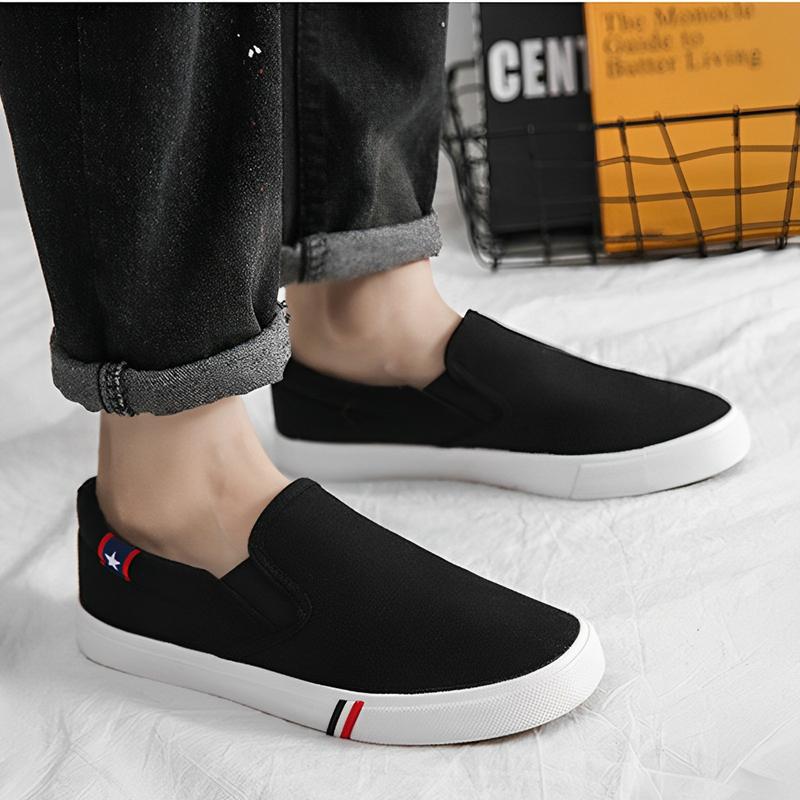 Keeping Sepatu Slip On Pria Original Sepatu Hitam Cowok Sneakers Slop Wakai Spatu Kasual KSC406 2