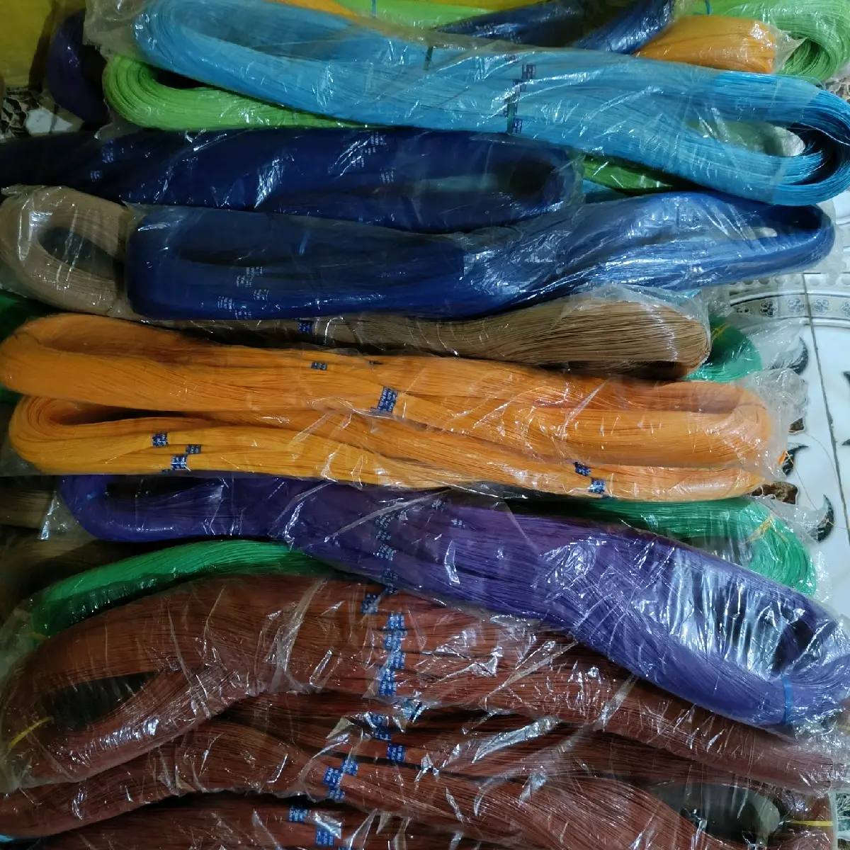senar pengulur MATOT PARI layang layang(tidak tajam) 040& 050&055 ( 035_040 BELI 10 GRATIS 4) (050_055 BELI 10 GRATIS 2)