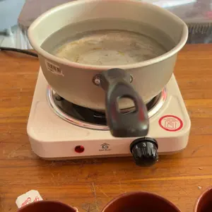 [COD] GM Bear Multifungsi Kompor Listrik Mini 1573 - Electric Stove Portable Moka Pot Seduh  Manual Brew Putih