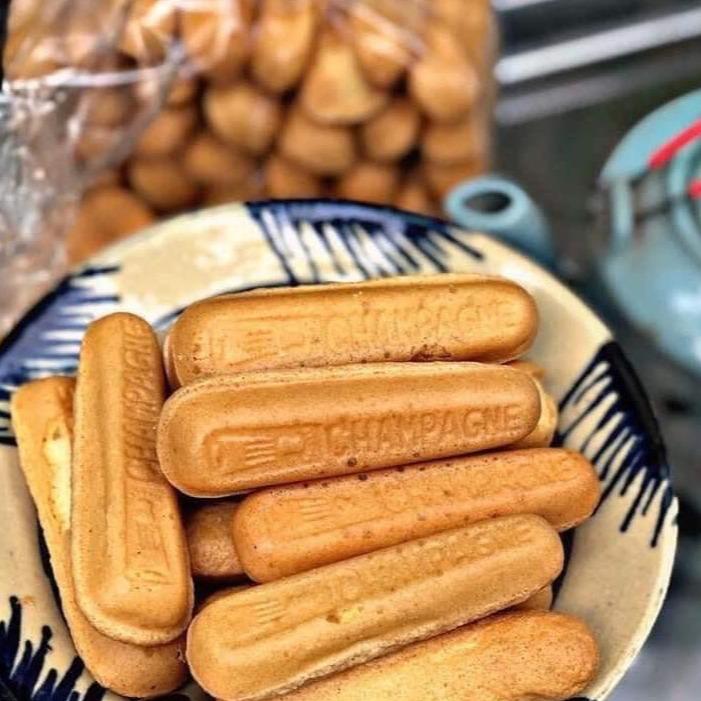 1kg Bánh Sâm Panh - Hương Vị Truyền Thống Từ Bột Mì Bơ Trứng Và Sữa Tự Nhiên Tốt Cho Sức Khỏe