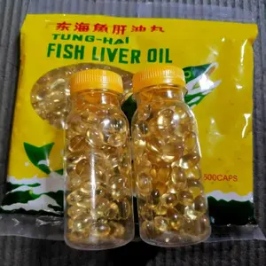 fish oil (minyak ikan) isi 100 kapsul vitamin untuk kucing,anjing,merpati, burung berkicau seperti murai,cucak, lovebird, kenari dll