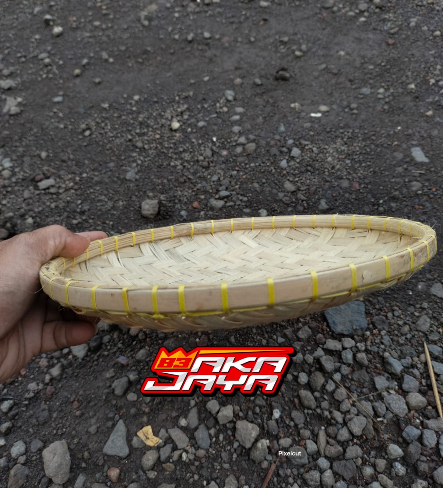 Tampah Bambu cempeh/ Nyiru Kecil dari Anyaman Bambu Nampan Mungil Alat Tradisional