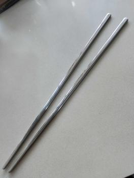 Product Review of 23CM Korean Design Solid Flat Chopsticks Metal Cutlery Set Stainless Steel Chopstick Kitchen Utensils Portable Travel Eco-Friendly Dinnerware Tableware Flatware from ***y h*** 0