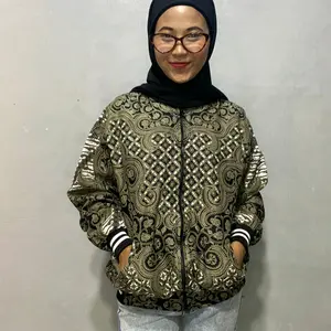 parang kotak pusat grosir jaket batik unisex varsity batik jaket batik cewek cowok