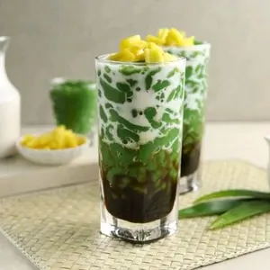 es Cendol dengan toping tape singkong