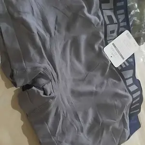 beli 4 gratis 2 Uncolive Celana Dalam Olahraga Pria Anti-wear Cepat Kering 6 Warna Acak Cocok untuk Lari Profesional dan Fitness Boxer