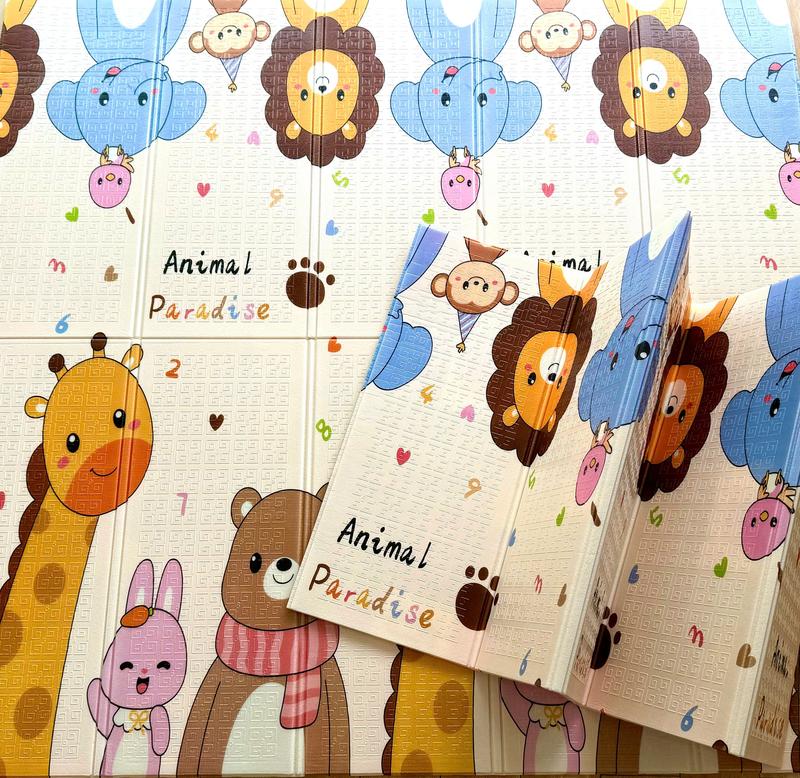 Thảm Xốp Gấp Gọn Cho Bé 2 Mặt Khác Nhau Chất Liệu Xốp XPE Chống Thấm Lau Chùi Dễ Dàng kích thước 1m8x2m dày 7mm