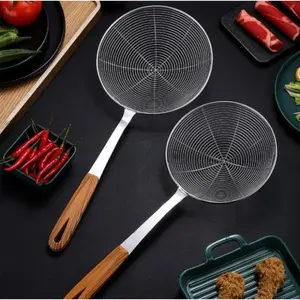 Serok Gorengan Stainless Steel Gagang Motif Kayu