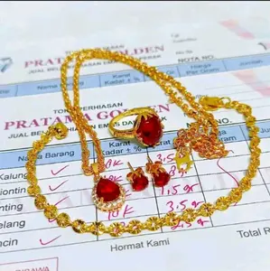 set perhiasan wanita E.M.A.S muda free surat dari toko