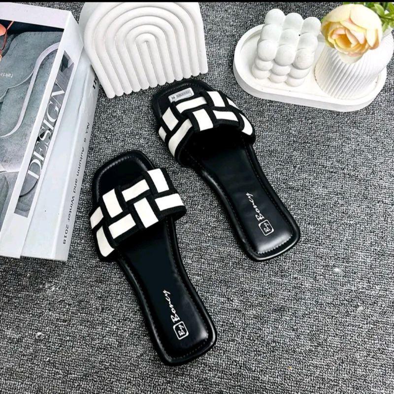 Product Introduction of Sandal Teplek Anyam Korean Terbaru Fashion Flat Kekinian Selop Cewek Karet Shoes - Putih Perempuan Ringan Olive 10