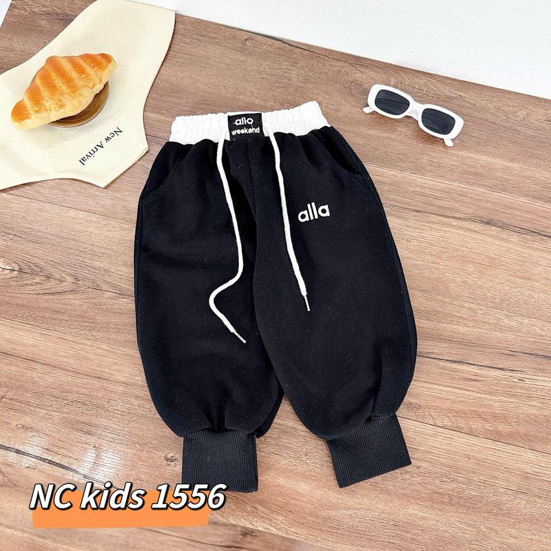 Voikit VQN02 Quần nỉ cho bé trai chất liệu dày dặn giữ ấm size 8-28kg phong cách khỏe khoắn màu trắng tiêu đen và ghi dễ phối hợp