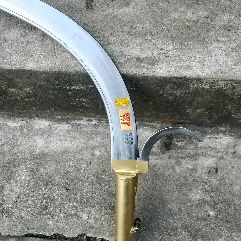 cod,egrek sawit SPP 777,ini di rekonmendasikan buat sawit kamu tingginya udah mencapai 15meter ke atas.dengan panjang ukuran egrek ini di 70cm 0