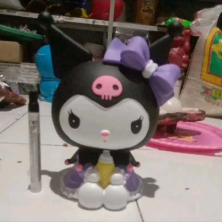 Lukisan Celengan 3 Dimensi Karakter Kuromi Pita - Model Terbaru